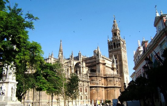 cathedrale-seville-weekend