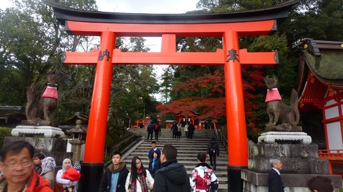 temple-Fushimi-Inari-Taisha-kyoto