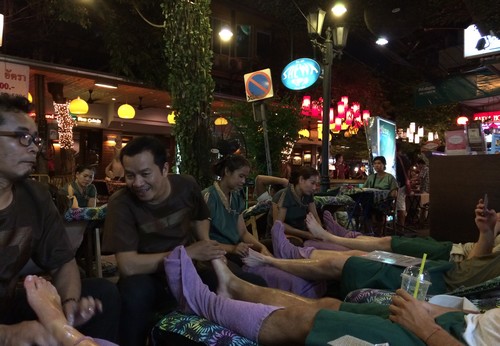 Khaosan-Road-Phra-massage