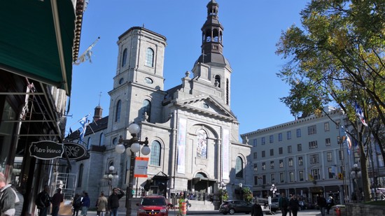 visite-La-Basilique-notre-Dame-de-Quebec
