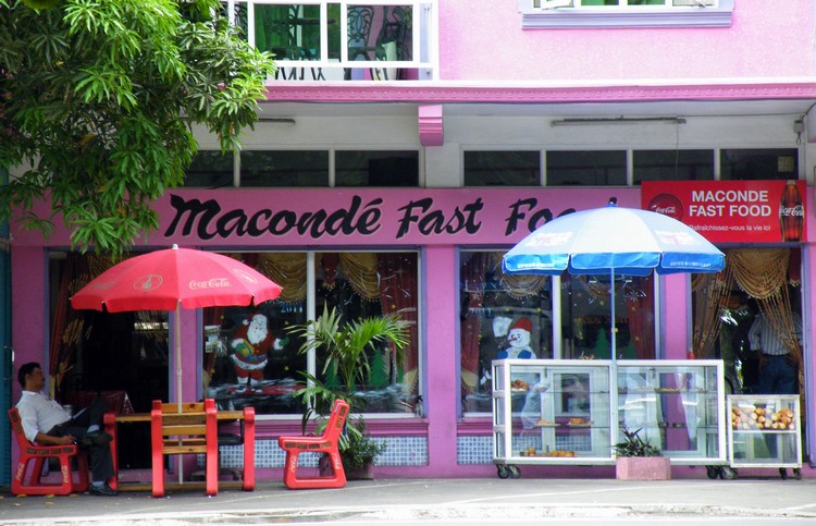 Maconde-Fast-Food-ile-Maurice