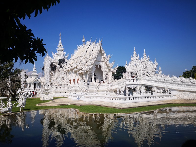 visite-temple-blanc-chiang-rai