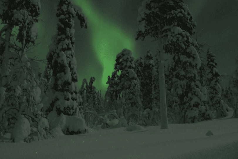 excursion-aurore-boreale-en-moto-neige-rovaniemi