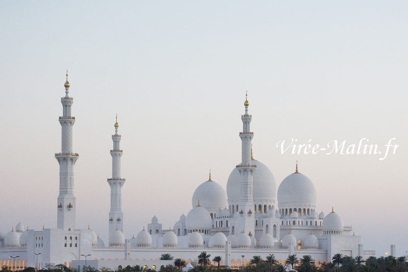 la-grande-mosquee-Abu-Dhabi