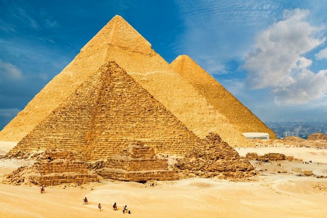 visite-guidee-en-francais-pyramides-egypte